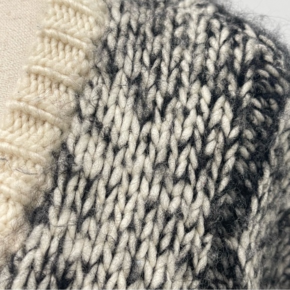 IRO Merino Wool Alpaca Button Front Long Sleeve Black Cream Cardigan Size 4 - Picture 4 of 11